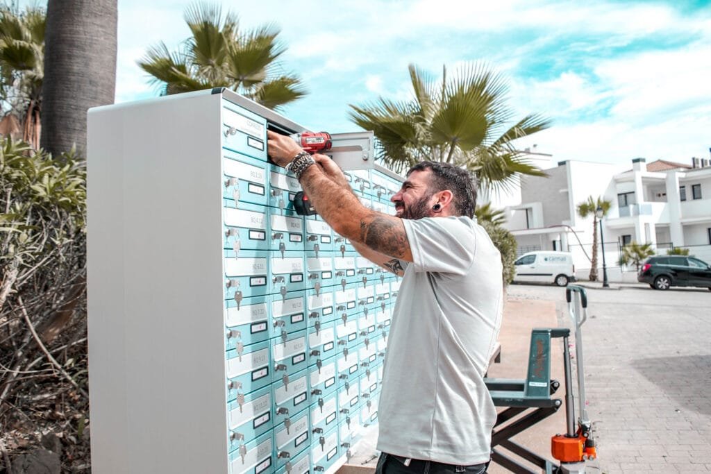 normativa de correos es españa para la instalacion de buzones